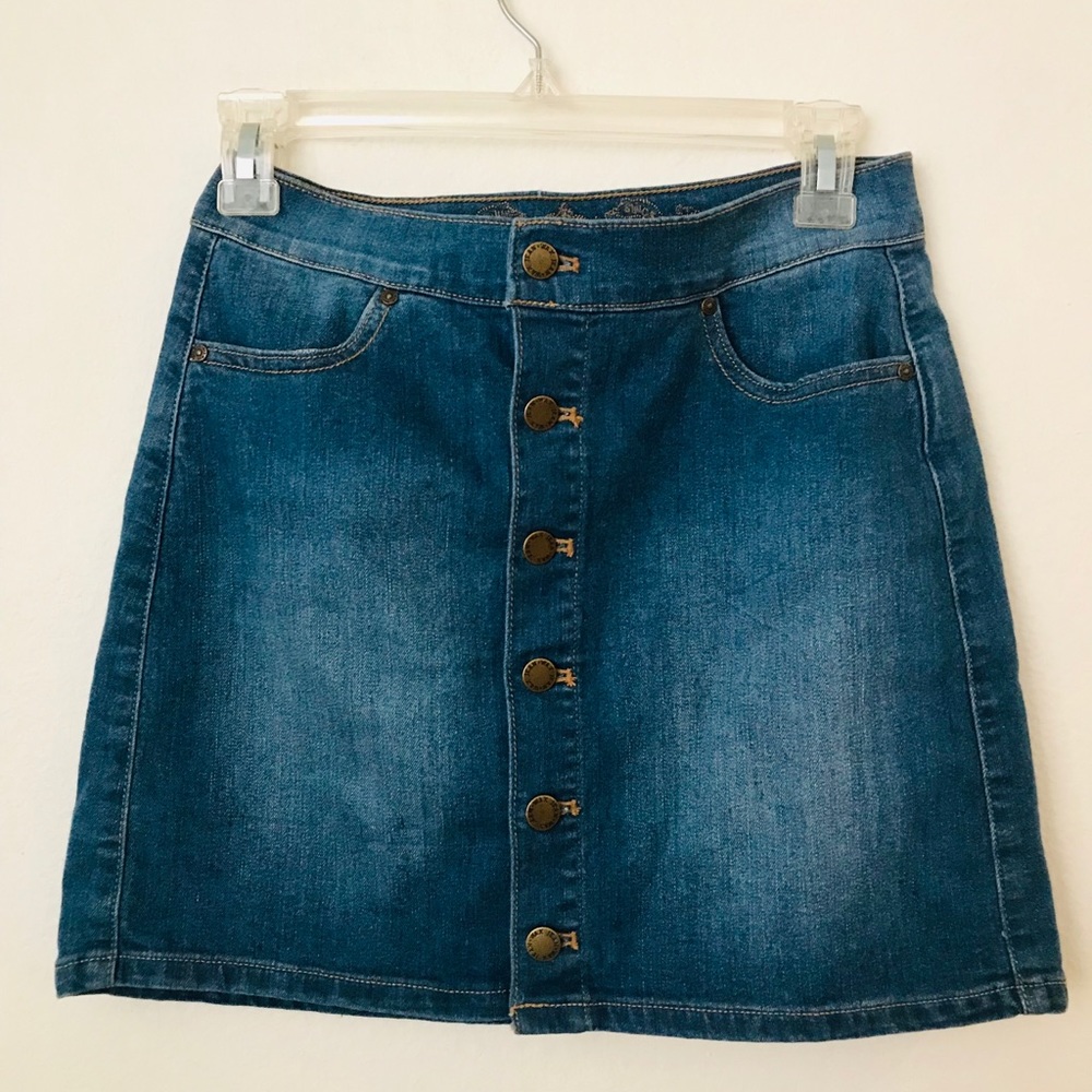 Button Front Denim A-Line Stretchy Washed Skirt